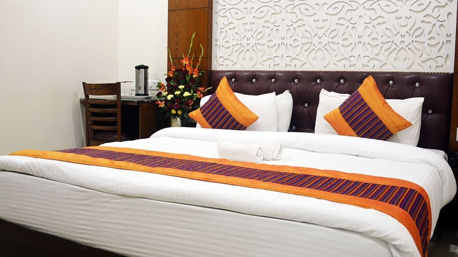 Hotel Trinity Corporate Suites, Sector 21, Gurgaon Gurgaon Club Room Hotel Trinity Corporate Suites Sector 21 Gurgaon 4