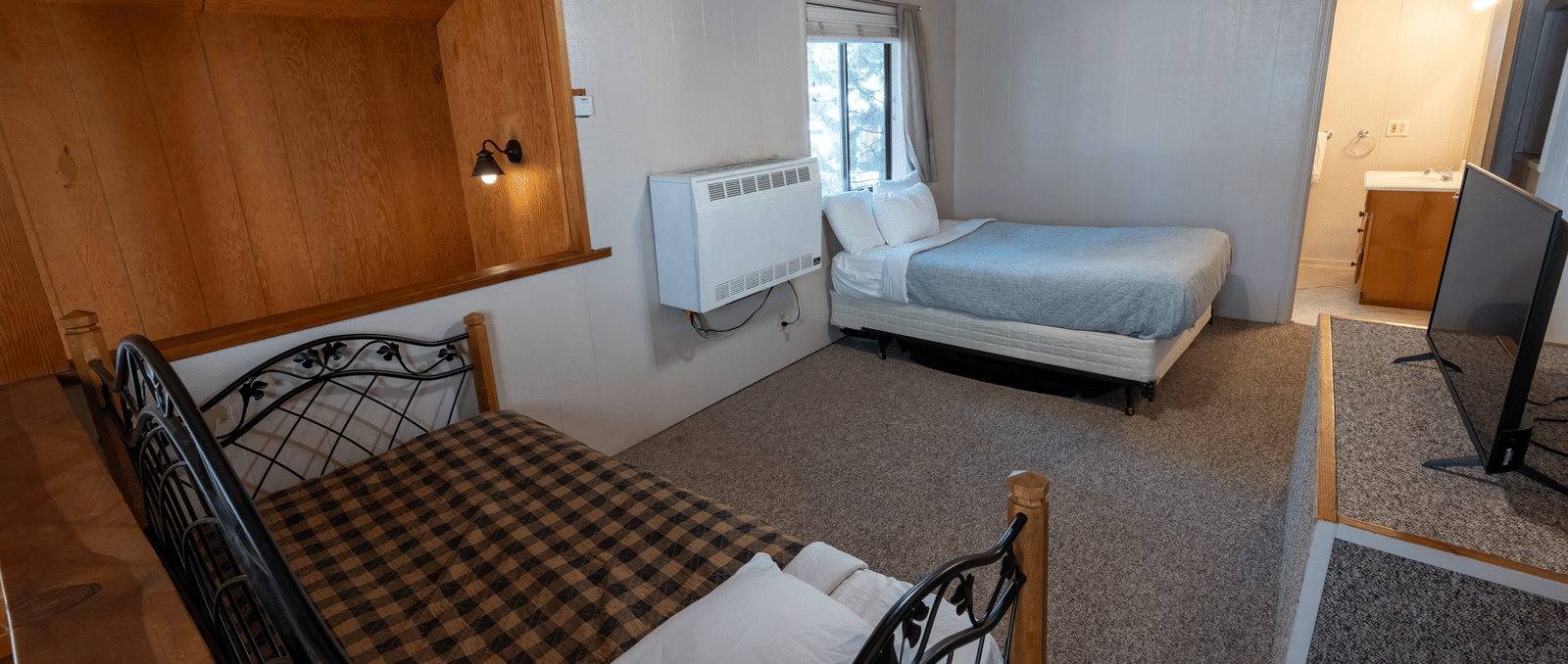 20250820-Shaver Lake-521-HDR-Edit 1920LNG