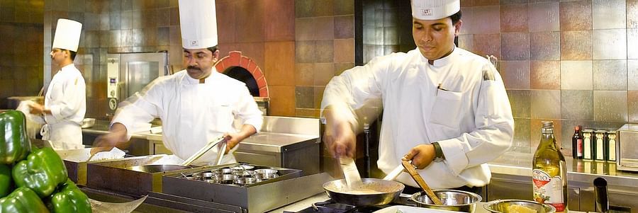 Mythh Open Kitchen