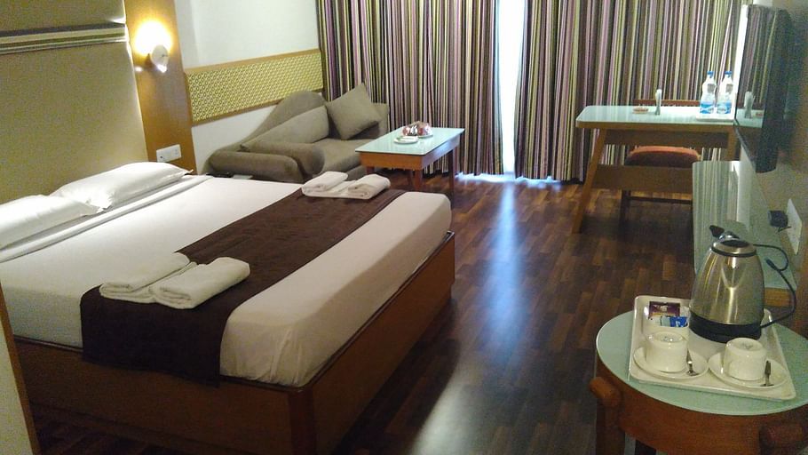 Maurya Hotel, Bangalore Bangalore Executive Room Hotel Maurya Bangalore 4