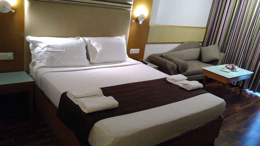 Maurya Hotel, Bangalore Bangalore Executive Room Hotel Maurya Bangalore 5