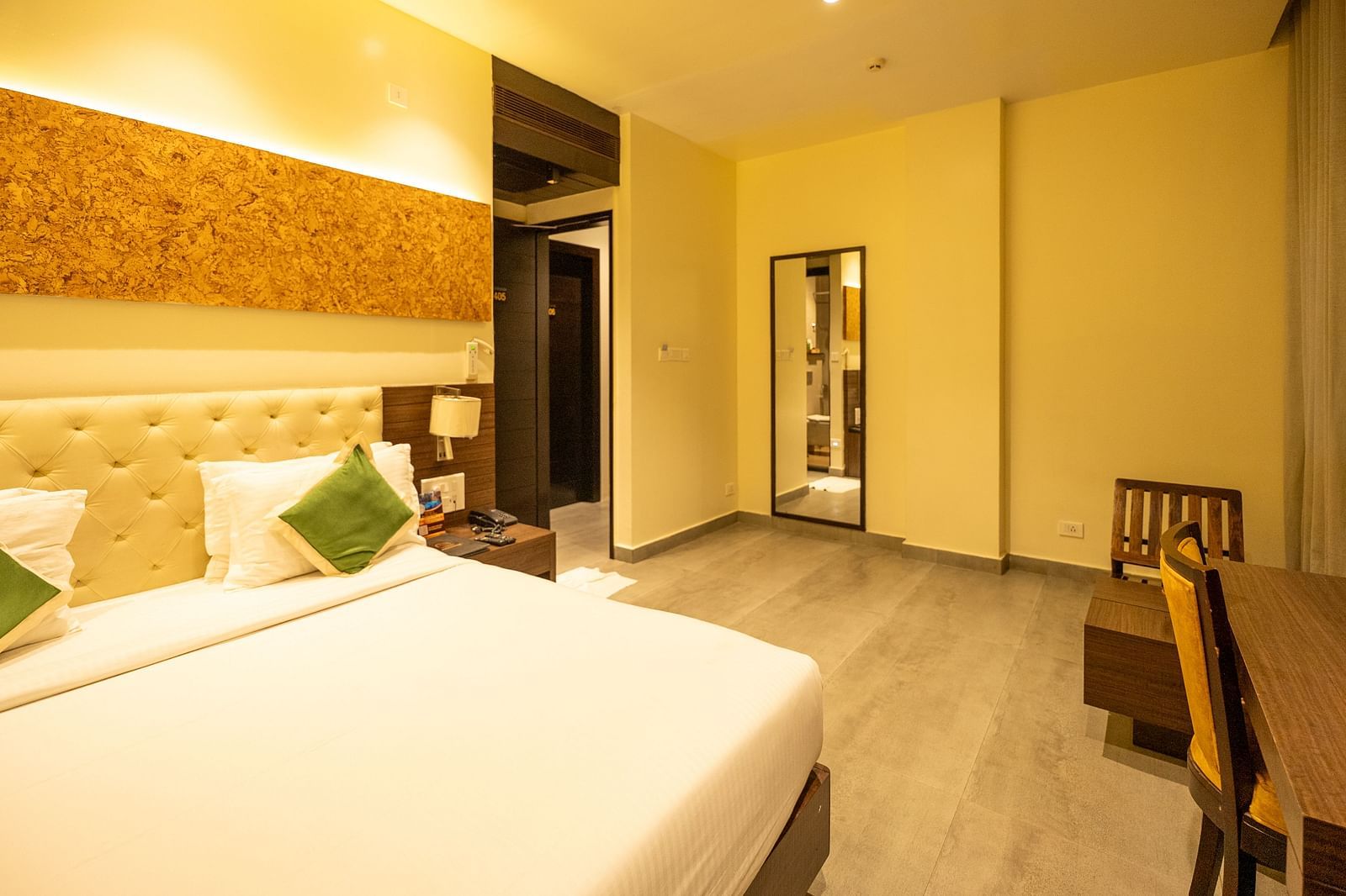 Standard Room 1 (1)