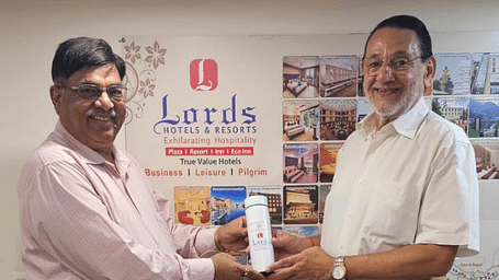say no to plastic bottles  eco-friendly alternatives for a sustainable lifestyle image