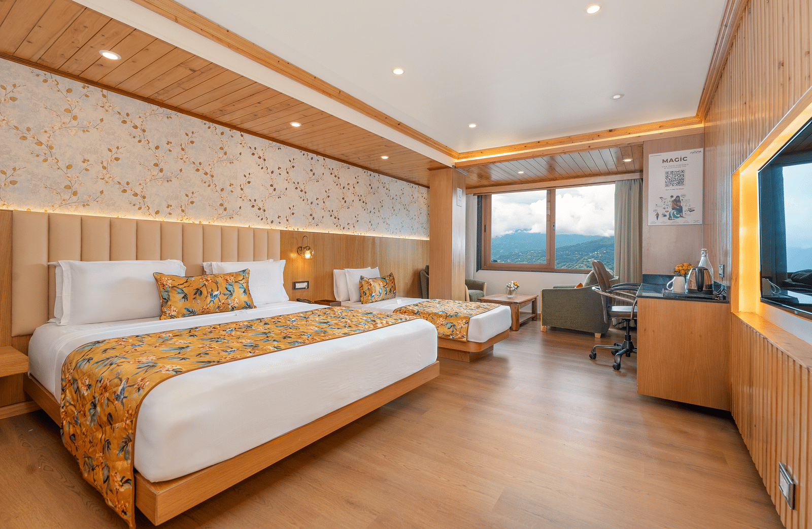 Premium triple view room
