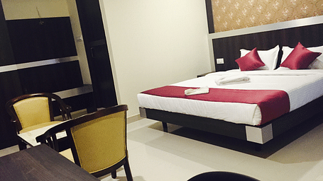 Hotel Olympia, Aramghar, Hyderabad Hyderabad Deluxe Room Hotel Olympia Inn Aramghar Hyderabad 1