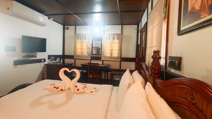 HH bedroom