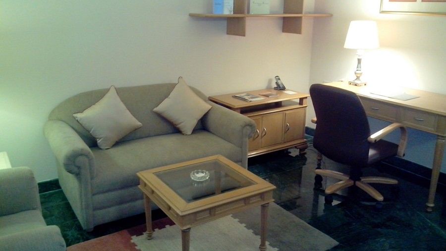 Suite - Living Room 1.2
