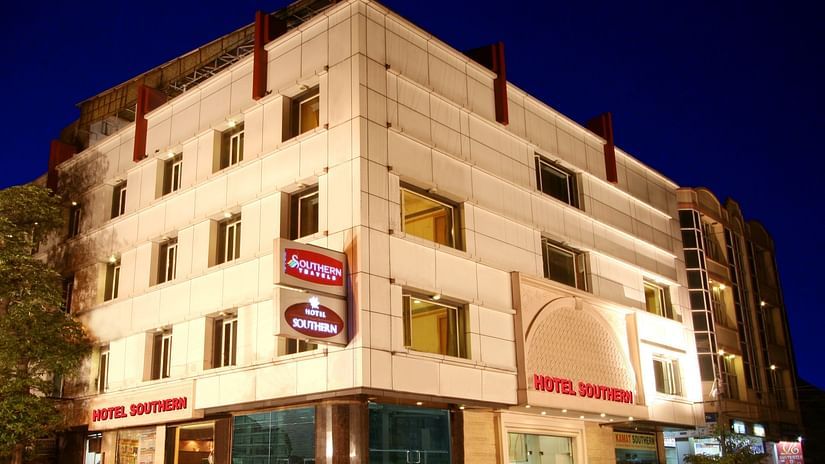 Facade Hotel Southern New Delhi hzxspt