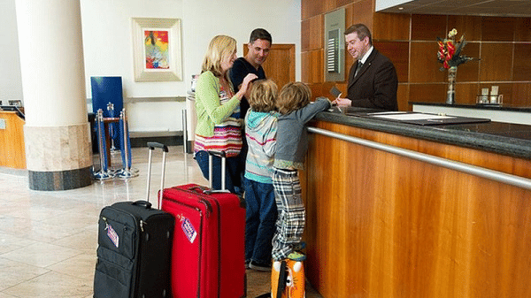 7 Questions You Must Ask When Checking into Your Hotel