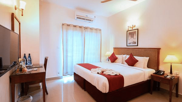 Grandeur Suite - Queen & Sofa Bed - Balcony7