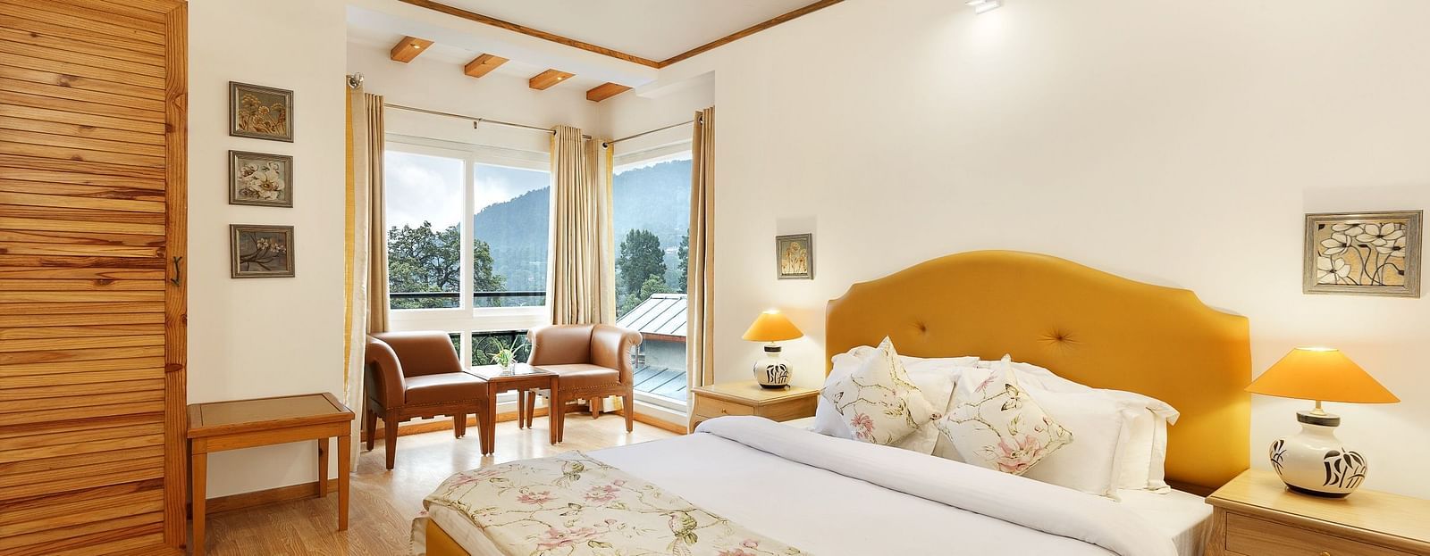 A comfy Two Bedroom Apartment with cosy bed and interior  - The Pinewood Nainital