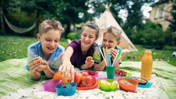 kids picnic