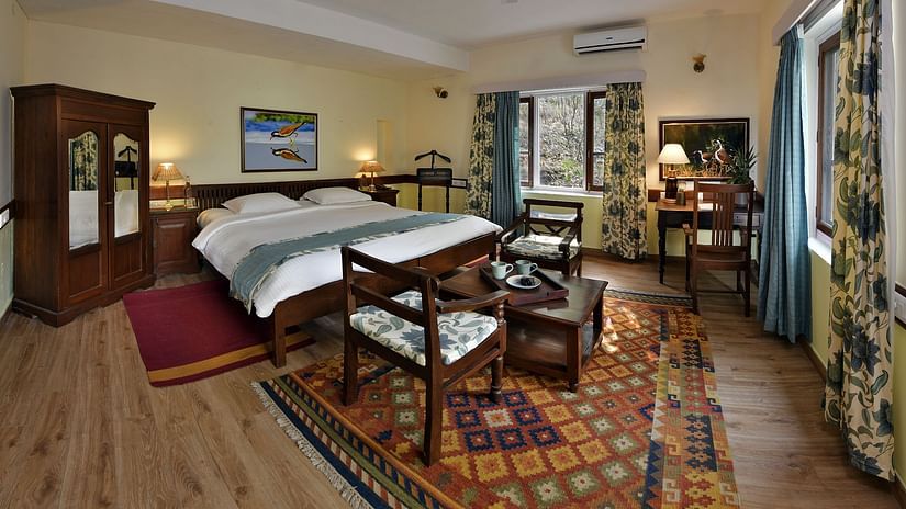 Broader view of the Lapwing room