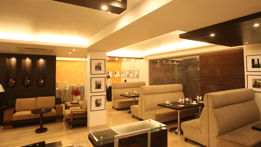 Emblem Hotel, New Friends Colony, New Delhi Delhi Restaurant 3 Emblem Hotel New Friends Colony New Delhi