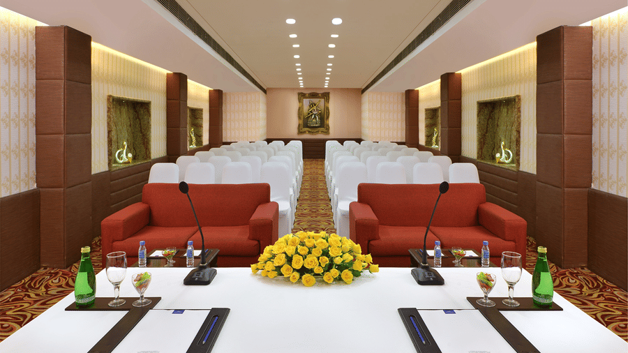 Banquet Halls in New Delhi, Taurus Sarovar Portico New Delhi, luxury hotel in New Delhi