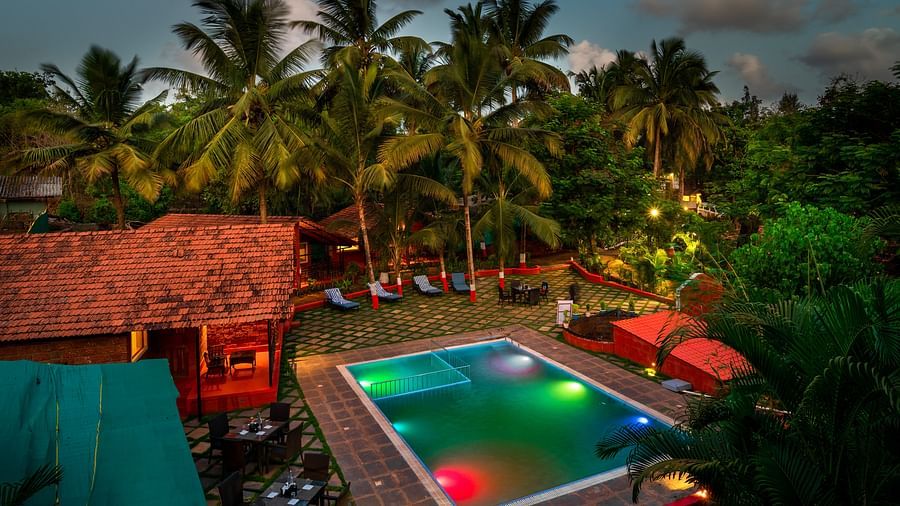 Swimming Pool 8