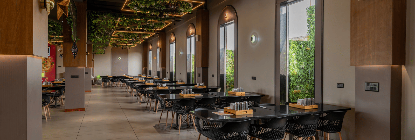 Dining at One of the Best Restaurants on Delhi-Jaipur Highway