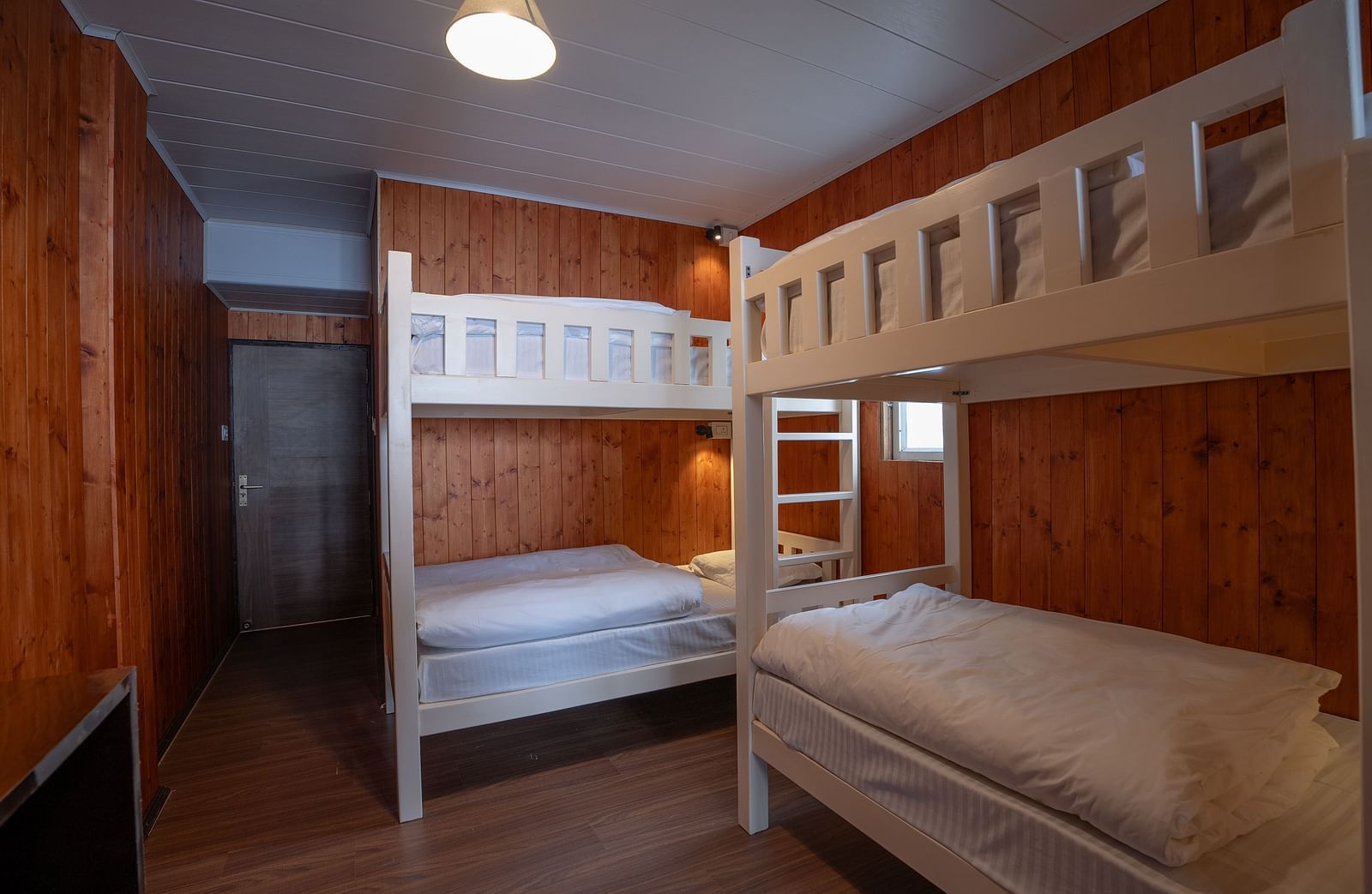 Bunk beds in a room at Poshtel, Meghma
