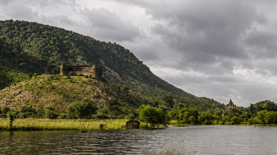 Ajabgarh Lake and Reservioir - Surya Bagh Ajabgarh-Excursions