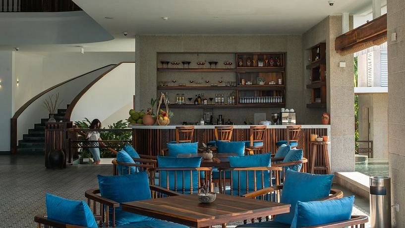 An image of another sitting area with several chairs - Alibu Resort Nha Thrang
