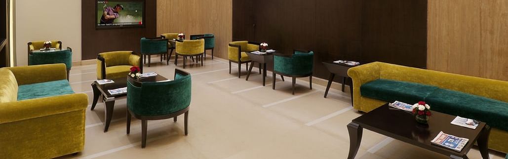 lavish seating at Tea Lounge of Inde Hotel Vistawoods