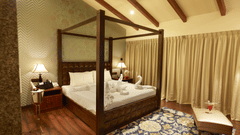 The bedroom in the Suites in Muttukadu