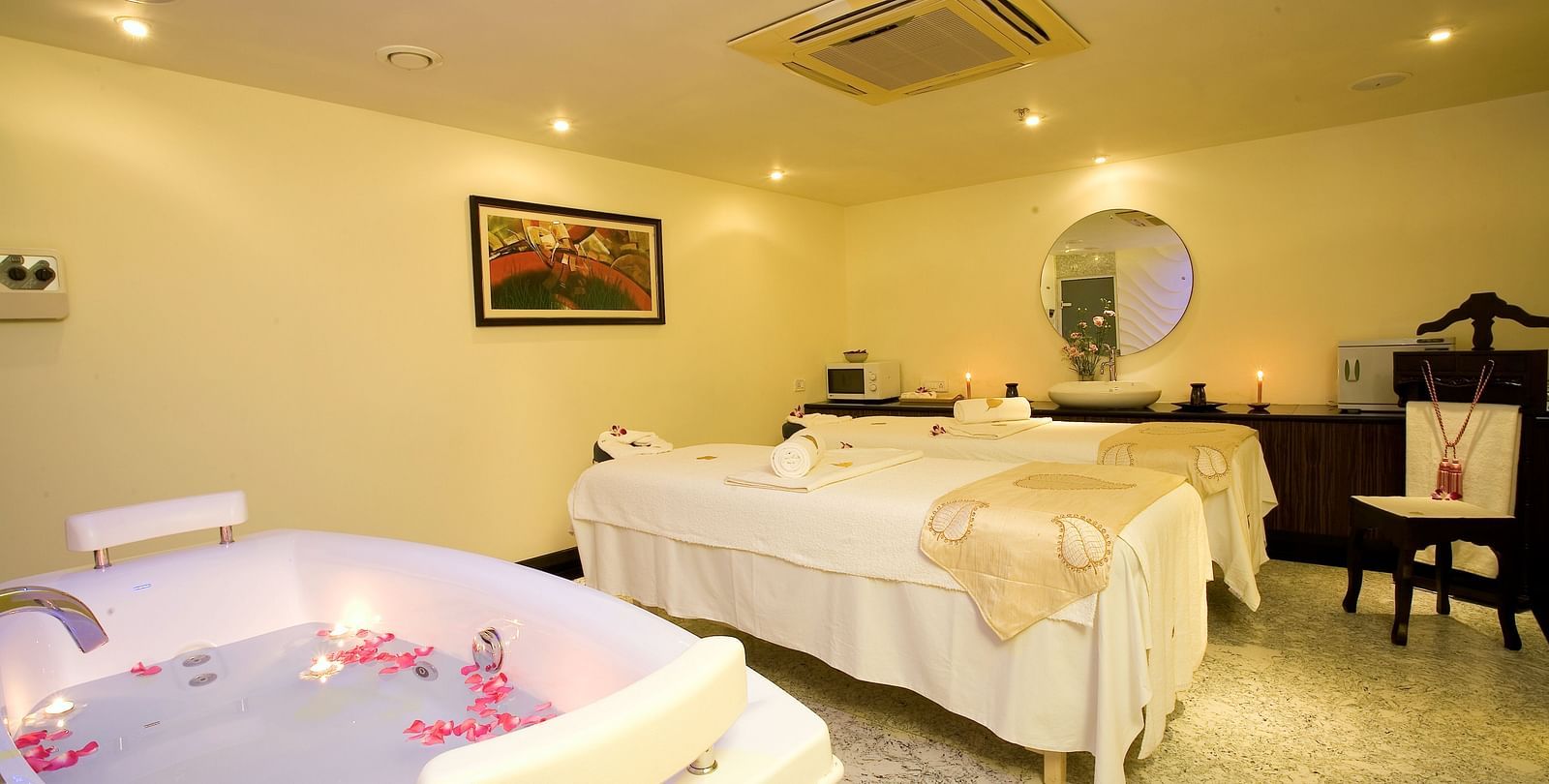  Spa room with washtub at Grand Chennai By GRT Hotels.