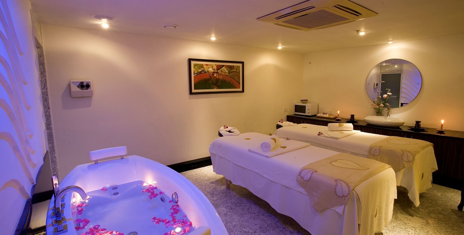  Spa room with washtub at Grand Chennai By GRT Hotels.