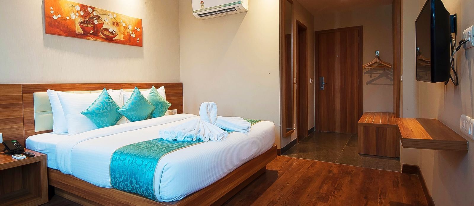 deluxe room with complimentary wifi 3