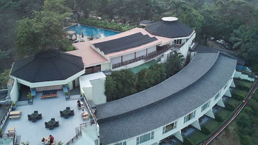an image of aerial view of The Dukes Retreat