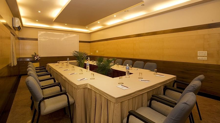 The Boardroom at Hotel Pai Viceroy Jayanagar in a u-shape setup