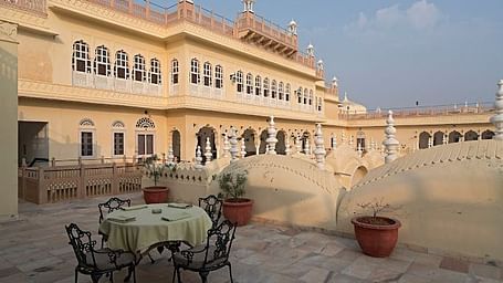 A facade Image of Alsisar Mahal