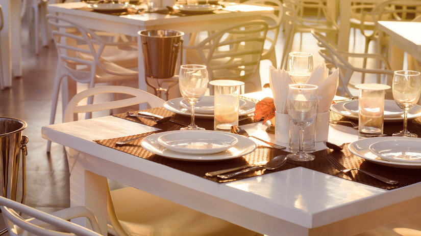 White Wood Resort, Morjim, restaurant view at daytime