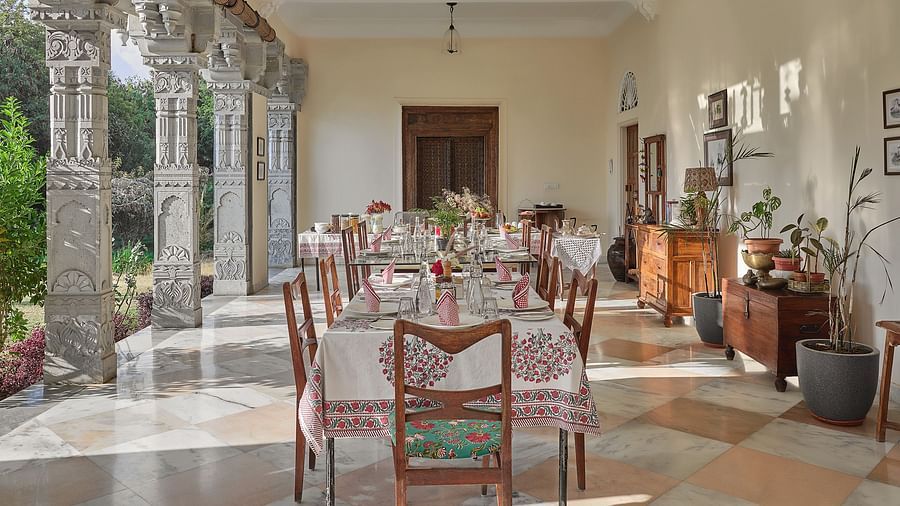 image of the dining area at dev shree, deogarh
