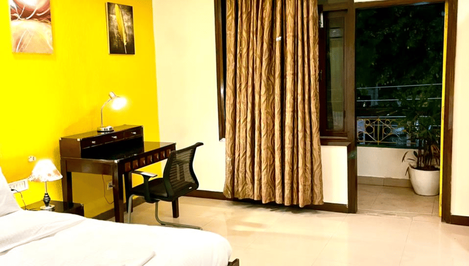 Couple Friendly Hotels in Greater Kailash 2