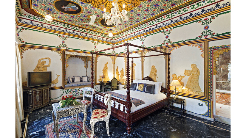 Palace Room 2