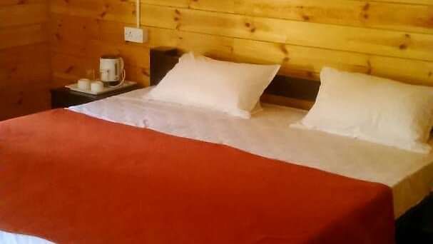 Young Island Resorts - Coorg Coorg Deluxe Room Young Island Resorts Coorg 2