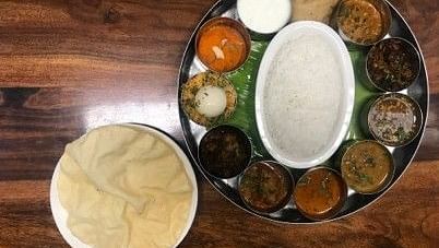 South Indian Non Veg Thaali at one of the best hotels in Karol Bagh