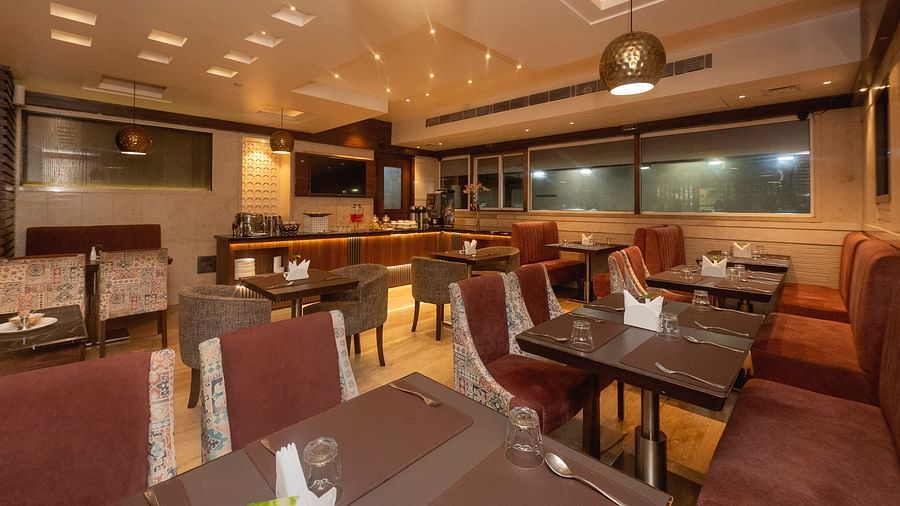 Aroma Street Restaurant photo