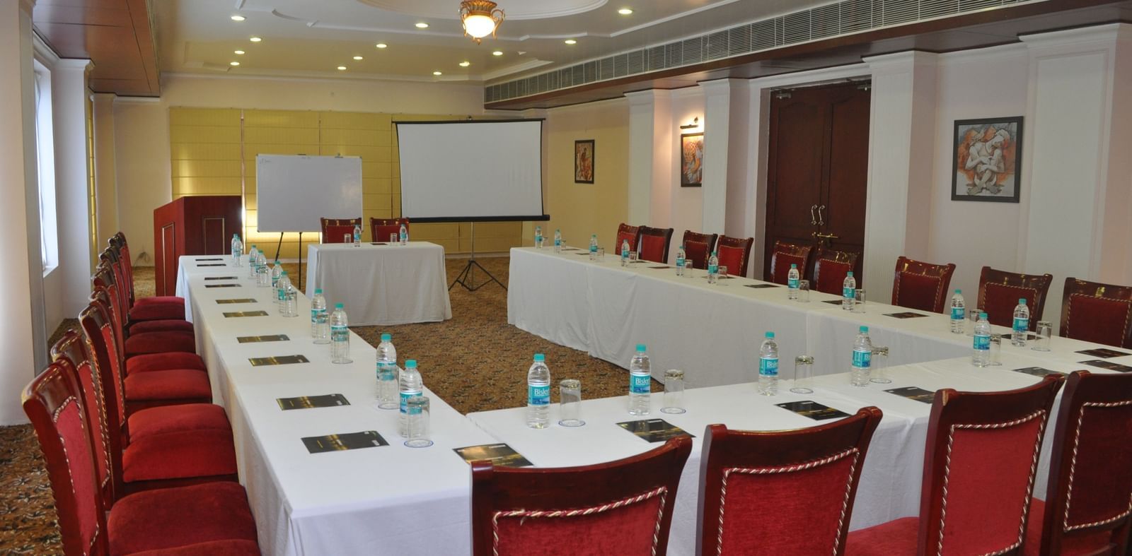 banquetcorbettresort