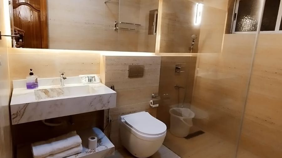 Well-maintained washroom with modern sink and amenities at Fantasy Golf Resort.