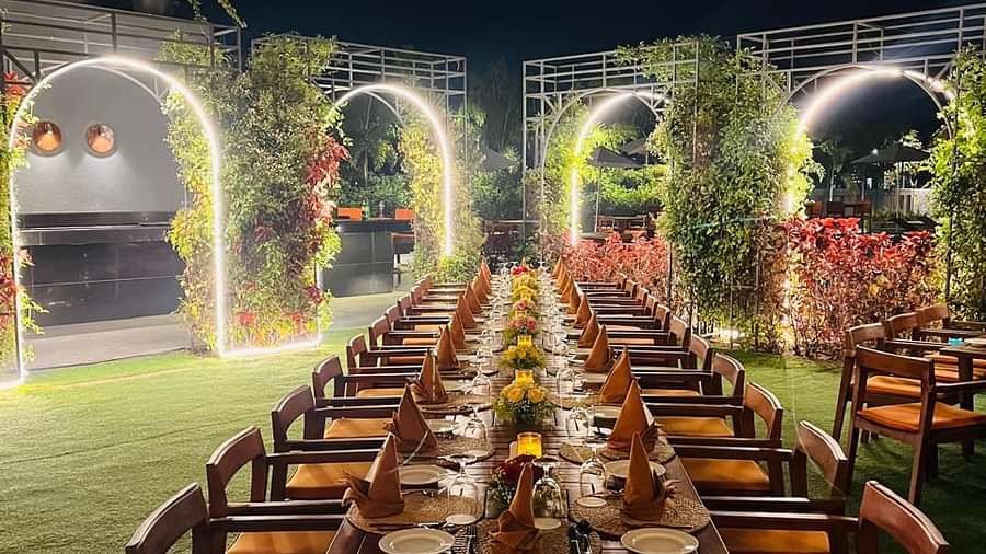 dinner et together at singalila