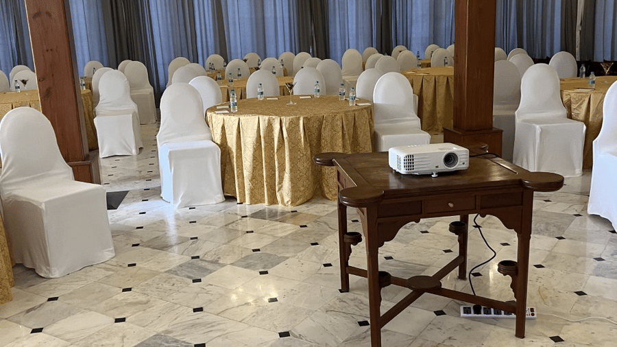 gogunda-palace-meetings-events-banquet-hall-04