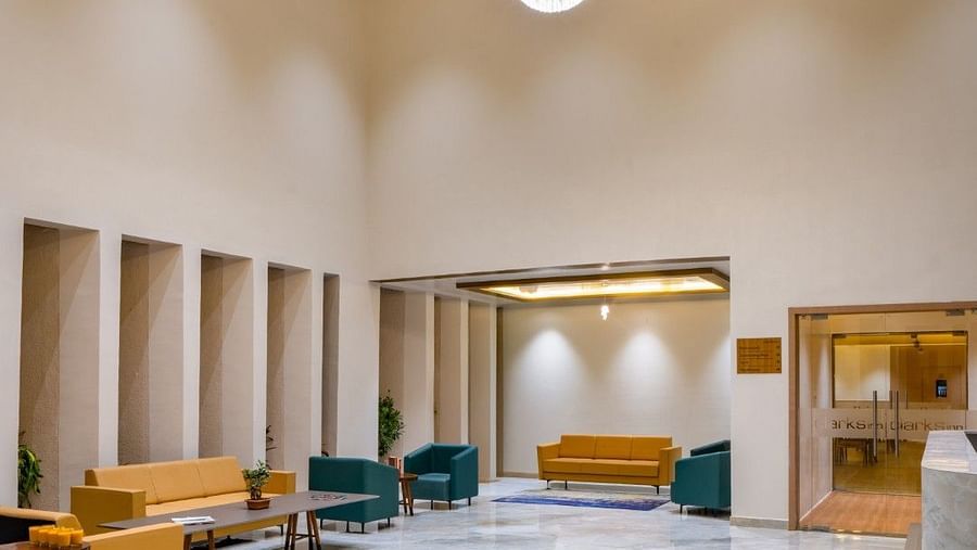 Lobby1