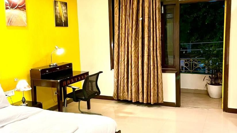 Couple Friendly Hotels in Greater Kailash 2