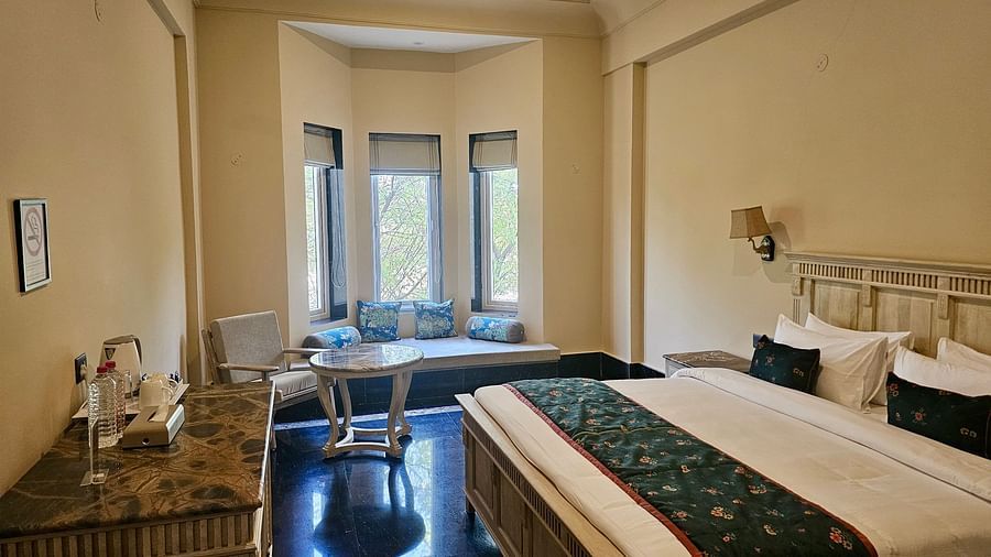 Luxury Rooms at Hotel Umaid Palace, Dausa 3