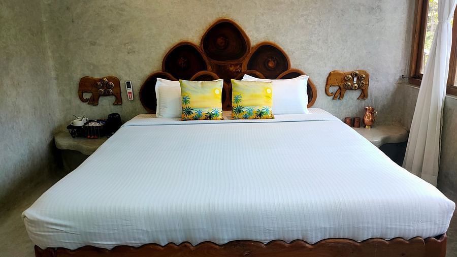 Yellowfin-2-Stylish Deluxe Yellowfin Room with a tranquil ambience, perfect for couples or solo travellers.