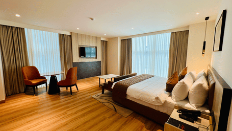 Premium Executive3