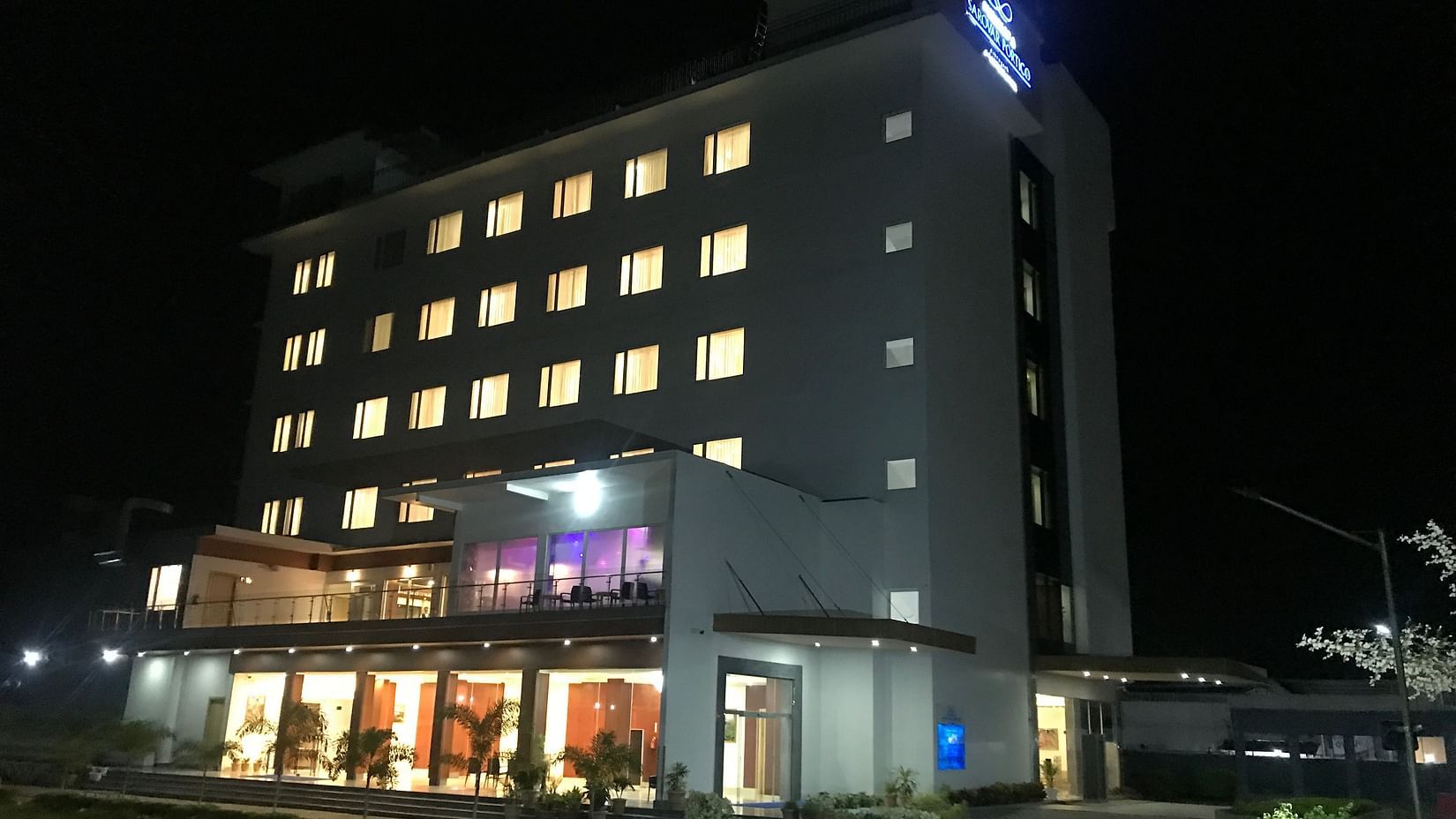Pushkara Sarovar Portico facade