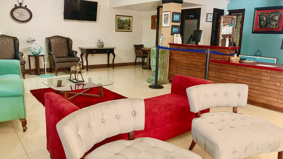 lobby ct